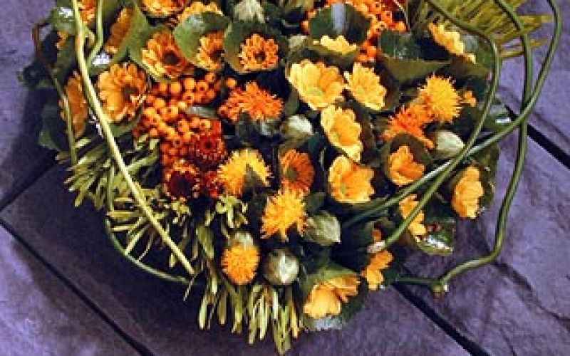 Dekoracja urn i świeczników